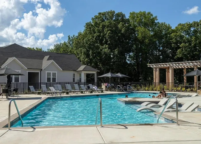Brand New 3Br 2 Bh The Meadow